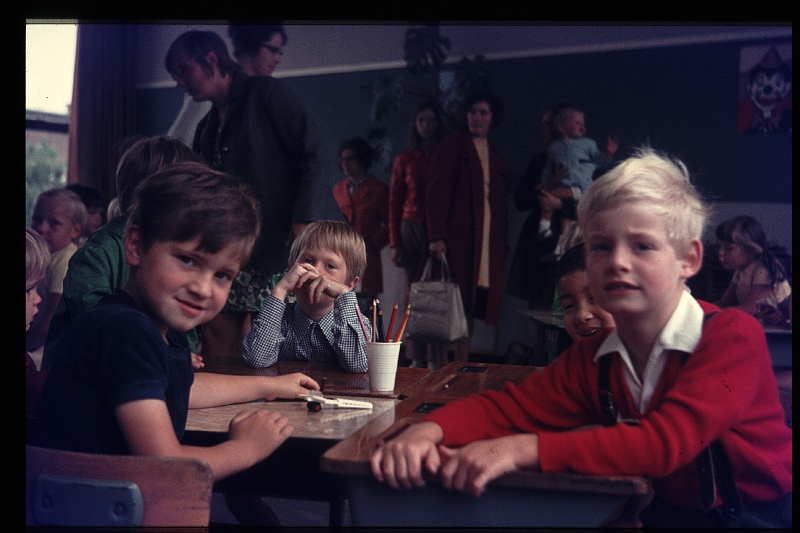 24.Delft aug 1971 Peter,San,Peter,Tom.JPG